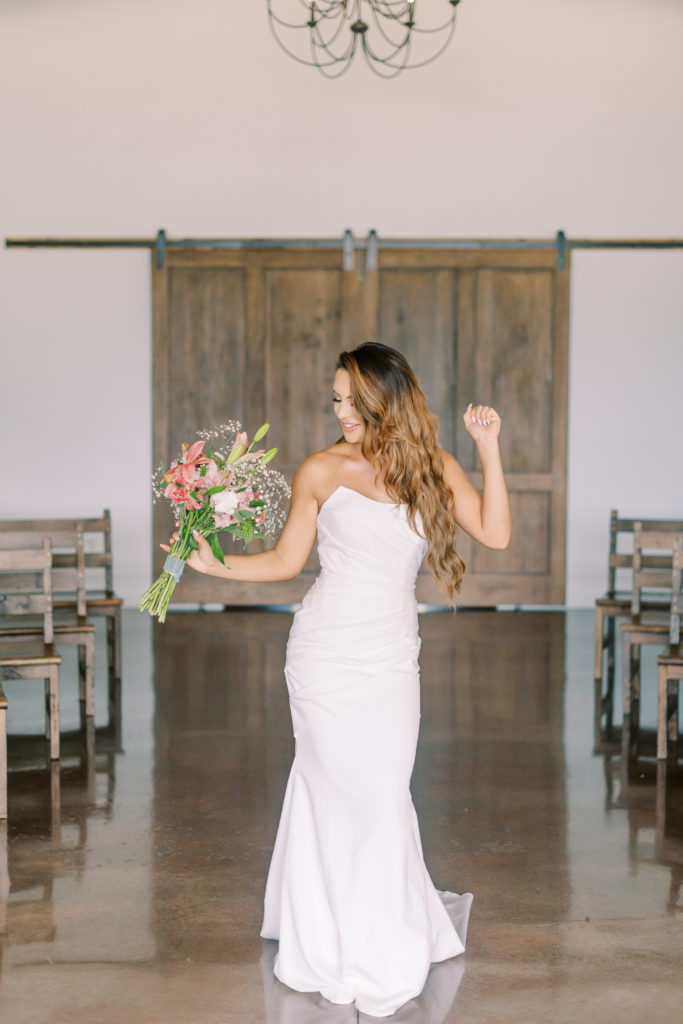 luxury-bride-at-graystone-quarry-in-downtown-nashville